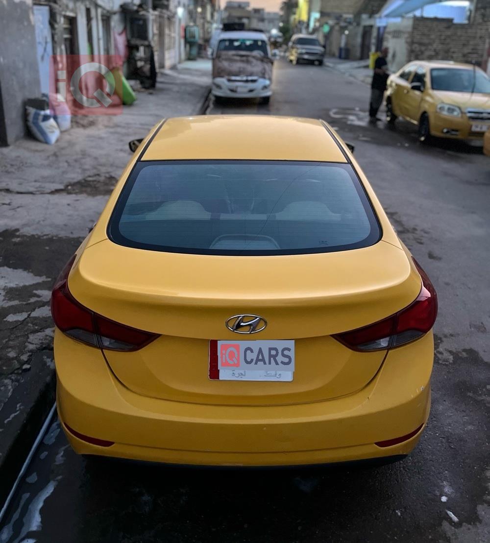 هیوندای ئەلەنترا